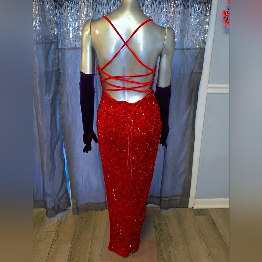 ❌️❌️Sold❌️❌️Jessica Rabbit Costume (Wig Included!) - Picture 3 of 10